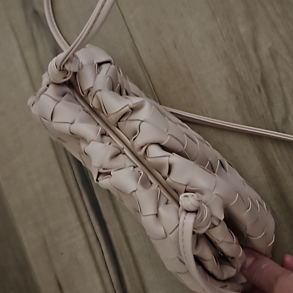 Weaving cloud bag - Picture 5 of 9